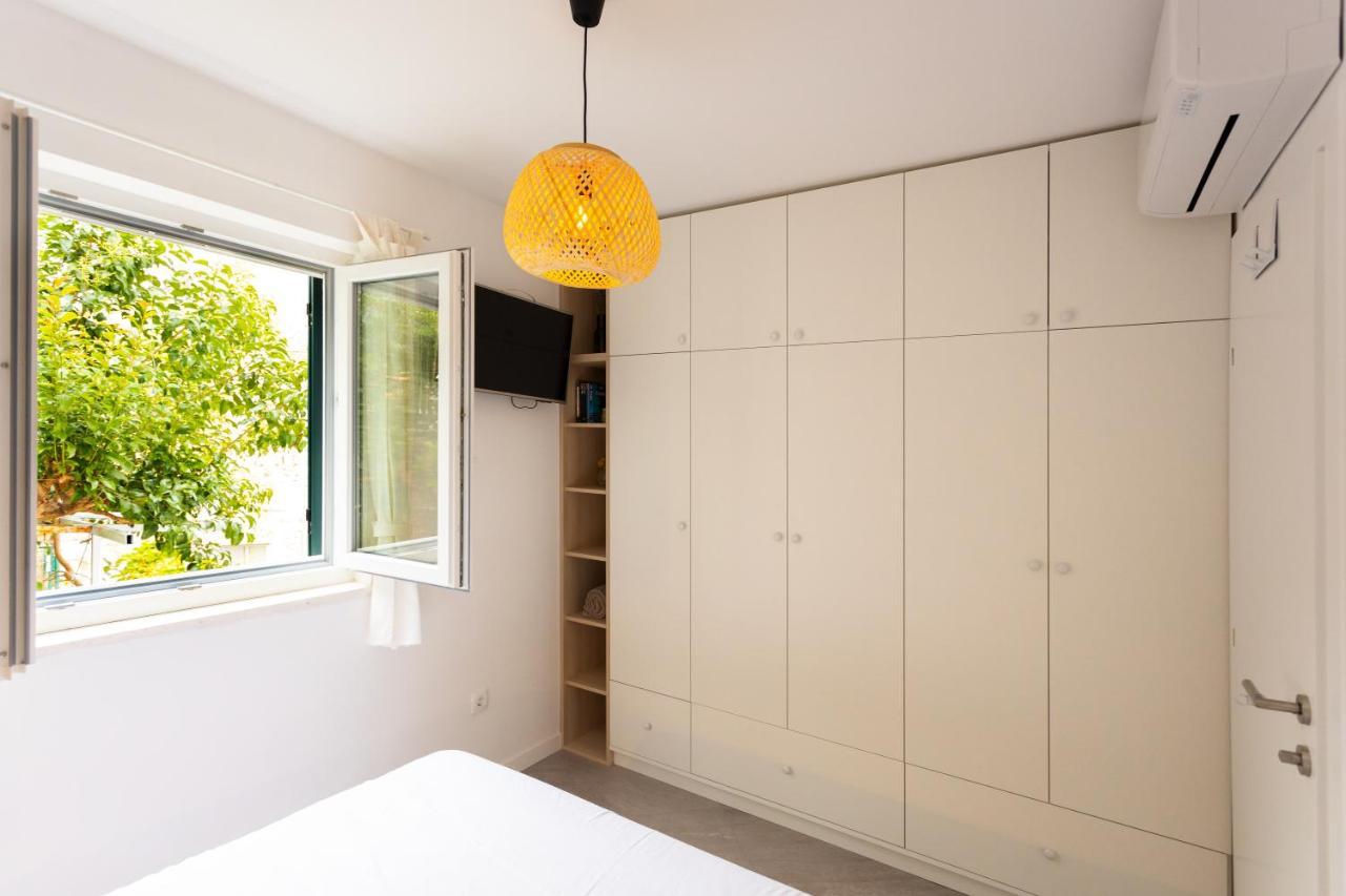 Jesliving Hvar - 2 Bedroom Elegant Apartment With Sea View In Historic Center Of Đảo Hvar Ngoại thất bức ảnh