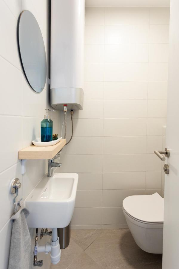 Jesliving Hvar - 2 Bedroom Elegant Apartment With Sea View In Historic Center Of Đảo Hvar Ngoại thất bức ảnh