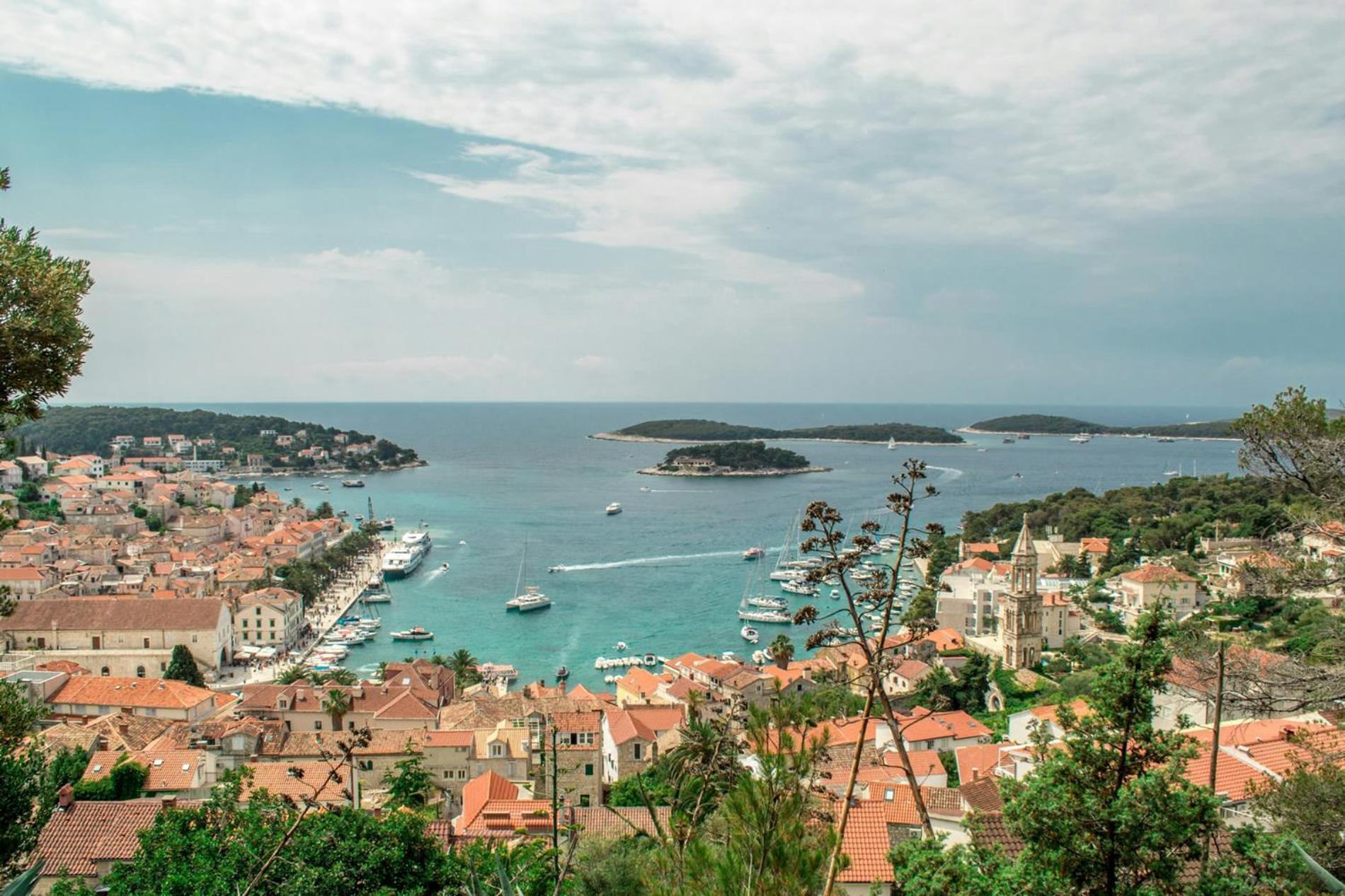 Jesliving Hvar - 2 Bedroom Elegant Apartment With Sea View In Historic Center Of Đảo Hvar Ngoại thất bức ảnh